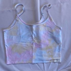 Hollister Tank